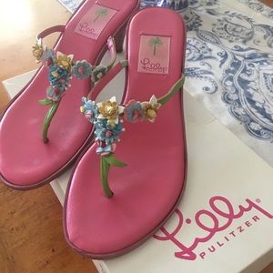 Size 81/2 M Lily Pulitzer sandals. Excellent cond